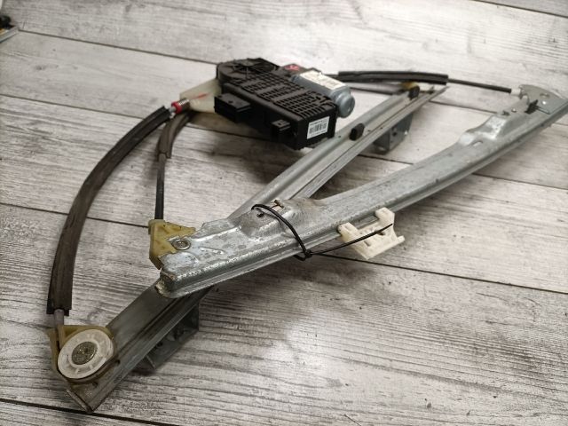 bontott CITROËN C4 PICASSO Jobb első Ablakemelő Szerkezet (Elektromos)