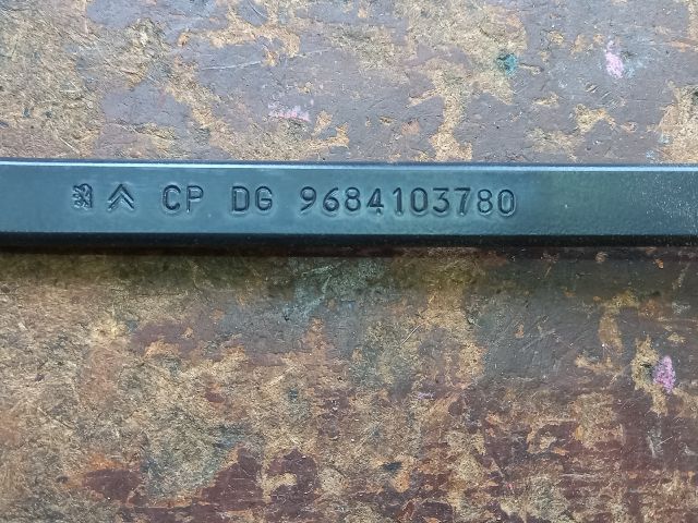 bontott CITROËN C4 PICASSO Jobb első Ablaktörlő Kar