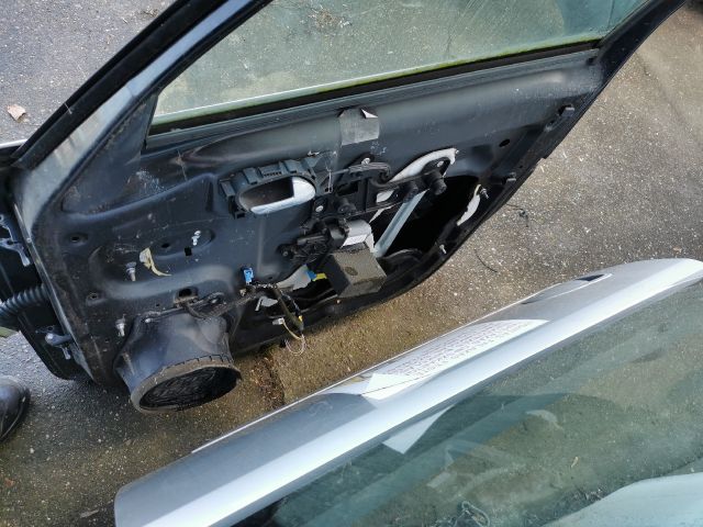 bontott CITROËN C4 PICASSO Jobb első Ajtó (Részeivel)