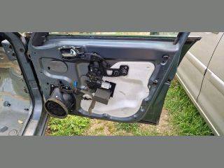 bontott CITROËN C4 PICASSO Jobb első Ajtó (Részeivel)