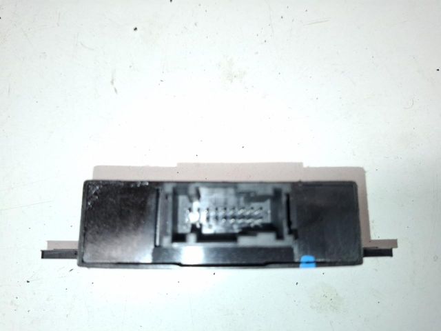 bontott CITROËN C4 PICASSO Jobb első Ajtó Vezérlőegység