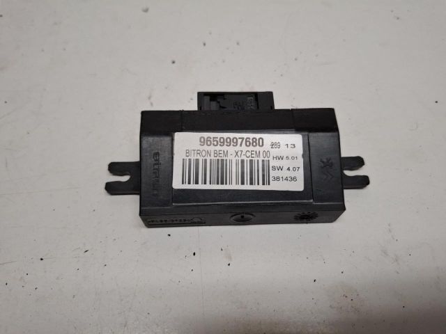 bontott CITROËN C4 PICASSO Jobb első Ajtó Vezérlőegység