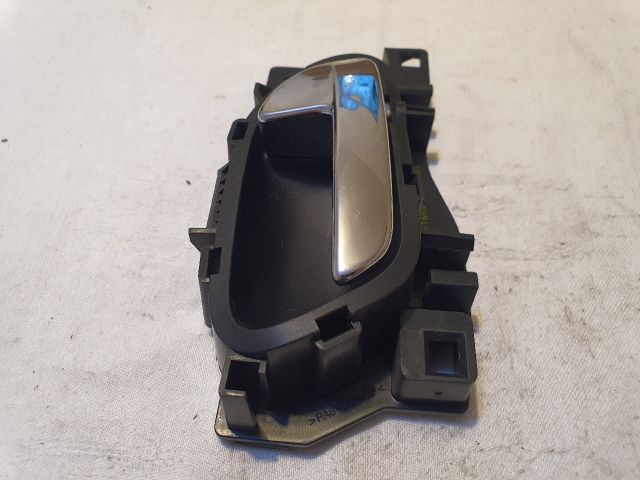 bontott CITROËN C4 PICASSO Jobb első Belső Kilincs