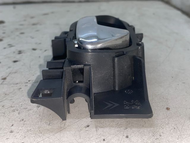 bontott CITROËN C4 PICASSO Jobb első Belső Kilincs