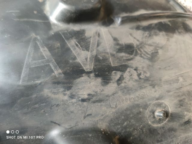 bontott CITROËN C4 PICASSO Jobb első Dobbetét (Kerékjárati, Műanyag)