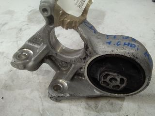 bontott CITROËN C4 PICASSO Jobb első Féltengely Tartó