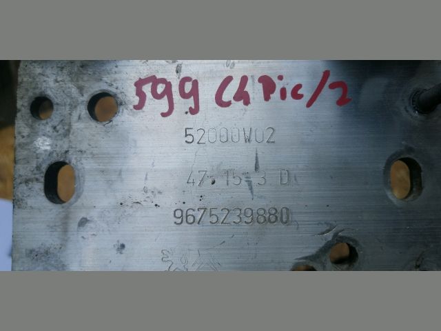 bontott CITROËN C4 PICASSO Jobb első Futómű Kitámasztó