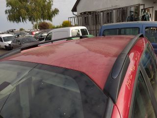 bontott CITROËN C4 PICASSO Jobb első Gumikéder