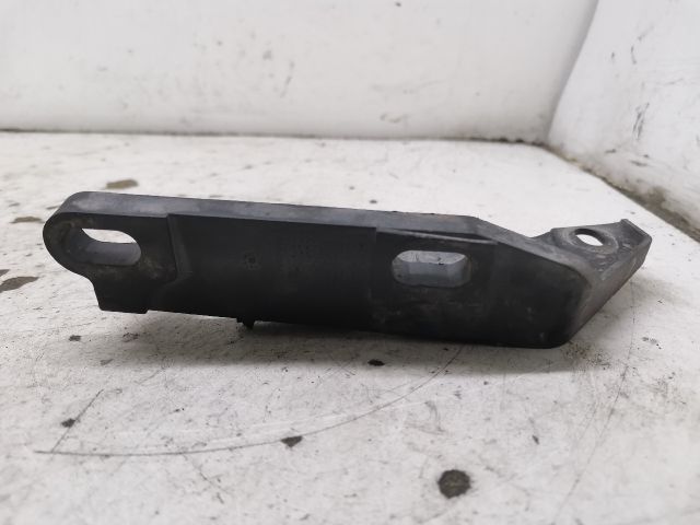 bontott CITROËN C4 PICASSO Jobb első Lökhárító Tartó (Műanyag)