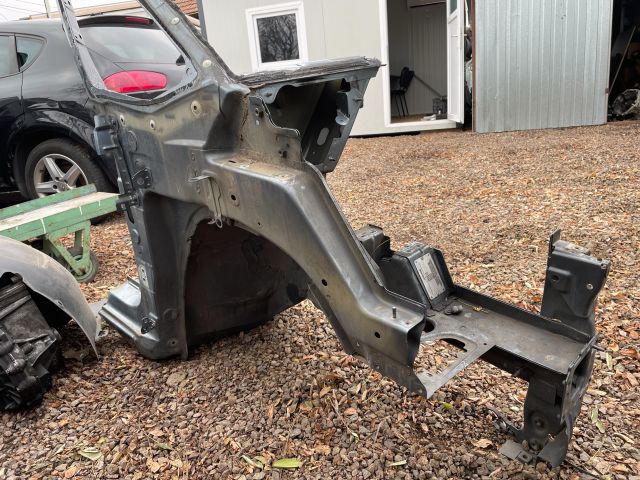 bontott CITROËN C4 PICASSO Jobb első Negyed Karosszéria Csomag