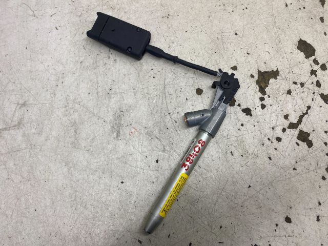 bontott CITROËN C4 PICASSO Jobb első Övfeszítő