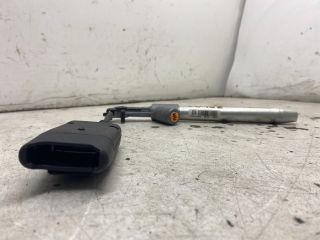 bontott CITROËN C4 PICASSO Jobb első Övfeszítő