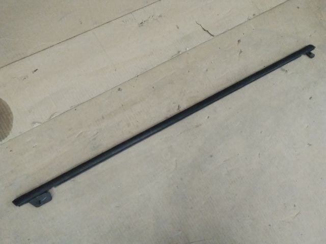 bontott CITROËN C4 PICASSO Jobb első Vízlehúzó Gumicsík