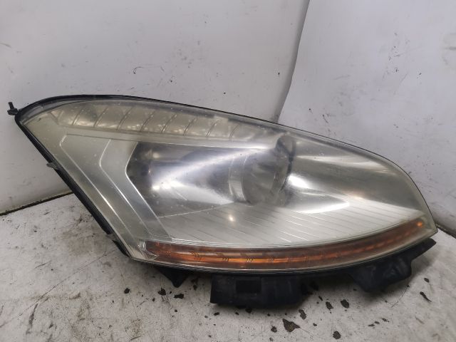 bontott CITROËN C4 PICASSO Jobb Fényszóró