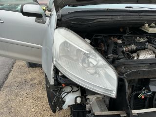 bontott CITROËN C4 PICASSO Jobb Fényszóró