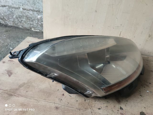 bontott CITROËN C4 PICASSO Jobb Fényszóró