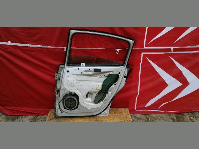 bontott CITROËN C4 PICASSO Jobb hátsó Ablak Díszléc