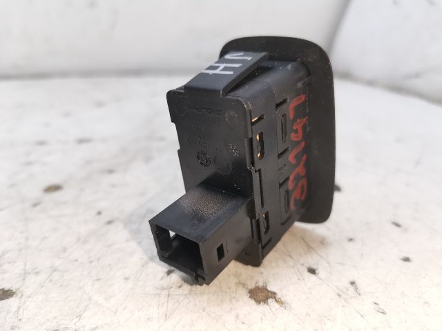 bontott CITROËN C4 PICASSO Jobb hátsó Ablakemelő Kapcsoló