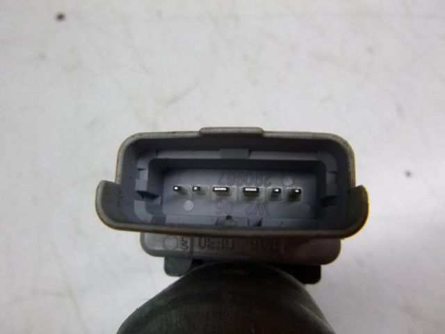 bontott CITROËN C4 PICASSO Jobb hátsó Ablakemelő Motor