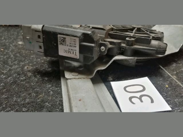 bontott CITROËN C4 PICASSO Jobb hátsó Ablakemelő Szerkezet (Elektromos)