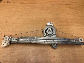 bontott CITROËN C4 PICASSO Jobb hátsó Ablakemelő Szerkezet (Elektromos)