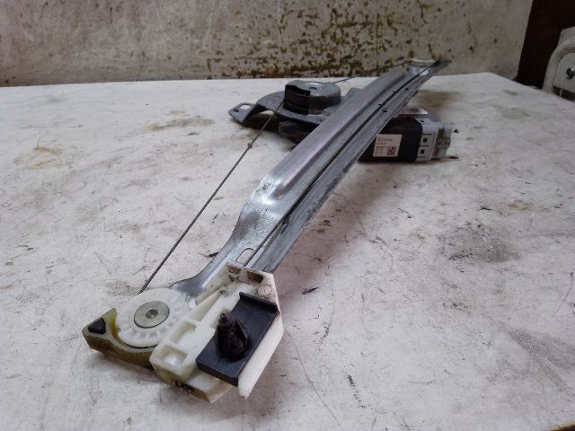 bontott CITROËN C4 PICASSO Jobb hátsó Ablakemelő Szerkezet (Elektromos)