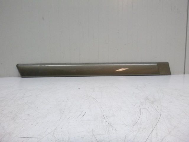 bontott CITROËN C4 PICASSO Jobb hátsó Ajtó Díszléc