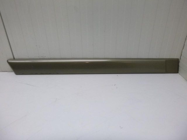 bontott CITROËN C4 PICASSO Jobb hátsó Ajtó Díszléc