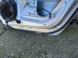 bontott CITROËN C4 PICASSO Jobb hátsó Ajtó (Üres lemez)