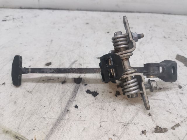 bontott CITROËN C4 PICASSO Jobb hátsó Ajtóhatároló