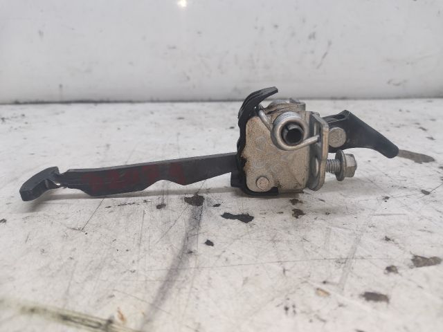 bontott CITROËN C4 PICASSO Jobb hátsó Ajtóhatároló