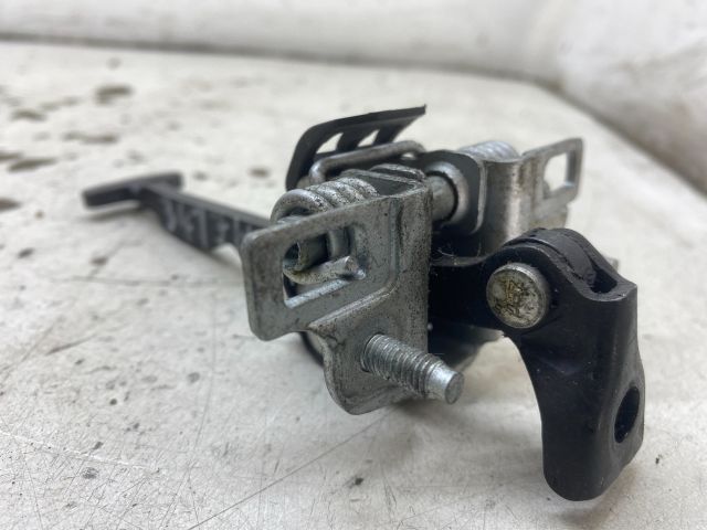 bontott CITROËN C4 PICASSO Jobb hátsó Ajtóhatároló