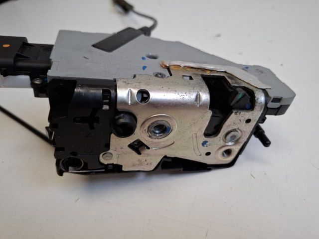 bontott CITROËN C4 PICASSO Jobb hátsó Ajtózár