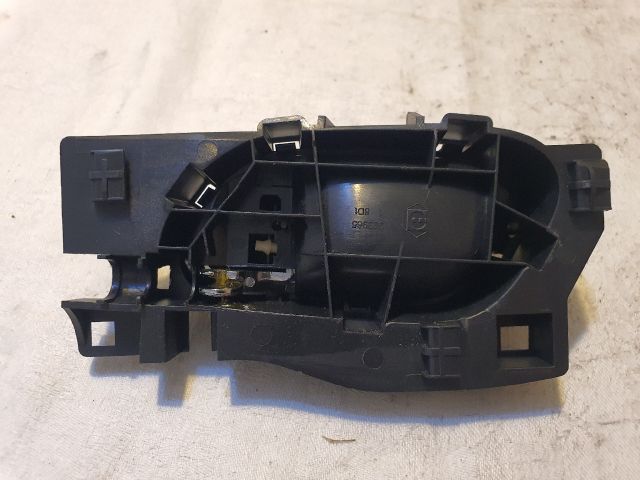 bontott CITROËN C4 PICASSO Jobb hátsó Belső Kilincs