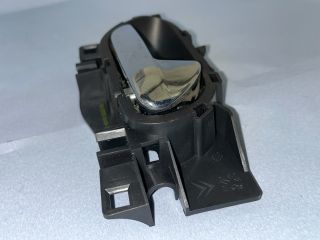 bontott CITROËN C4 PICASSO Jobb hátsó Belső Kilincs