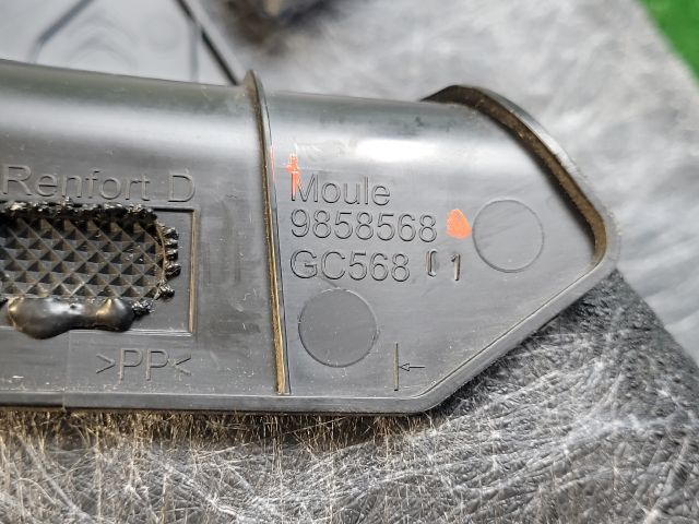 bontott CITROËN C4 PICASSO Jobb hátsó Csomagtér Burkolat (Műanyag)