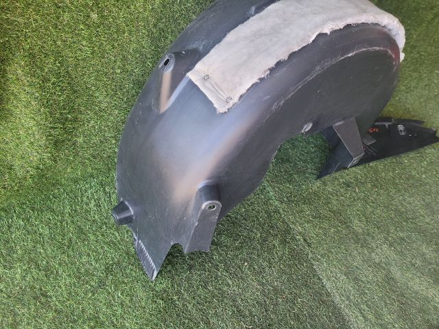 bontott CITROËN C4 PICASSO Jobb hátsó Dobbetét (Kerékjárati, Műanyag)