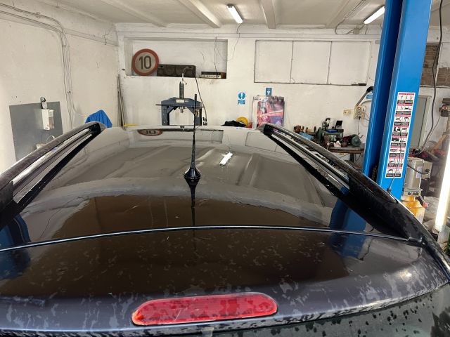 bontott CITROËN C4 PICASSO Jobb hátsó Gumikéder