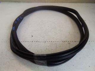 bontott CITROËN C4 PICASSO Jobb hátsó Gumikéder