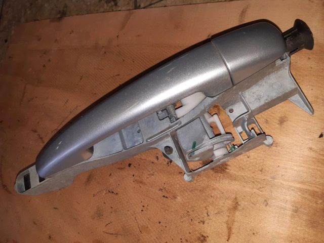 bontott CITROËN C4 PICASSO Jobb hátsó Külső Kilincs