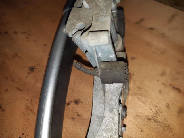 bontott CITROËN C4 PICASSO Jobb hátsó Külső Kilincs