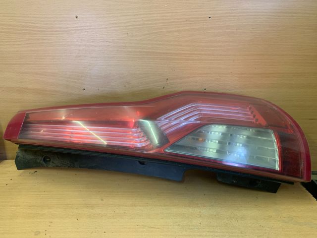 bontott CITROËN C4 PICASSO Jobb Hátsó Lámpa