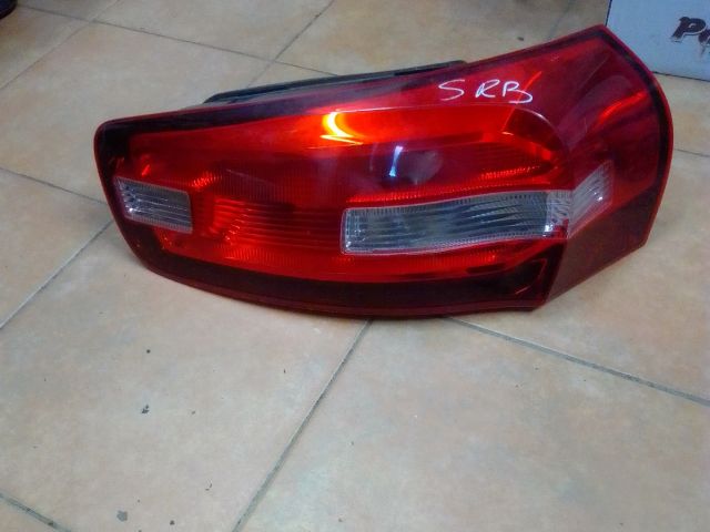 bontott CITROËN C4 PICASSO Jobb Hátsó Lámpa