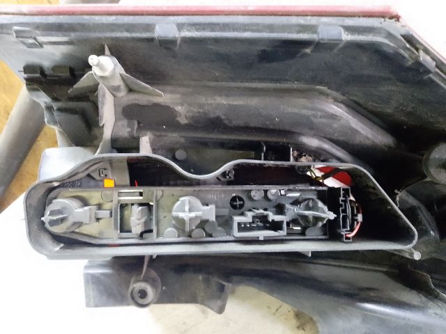 bontott CITROËN C4 PICASSO Jobb Hátsó Lámpa