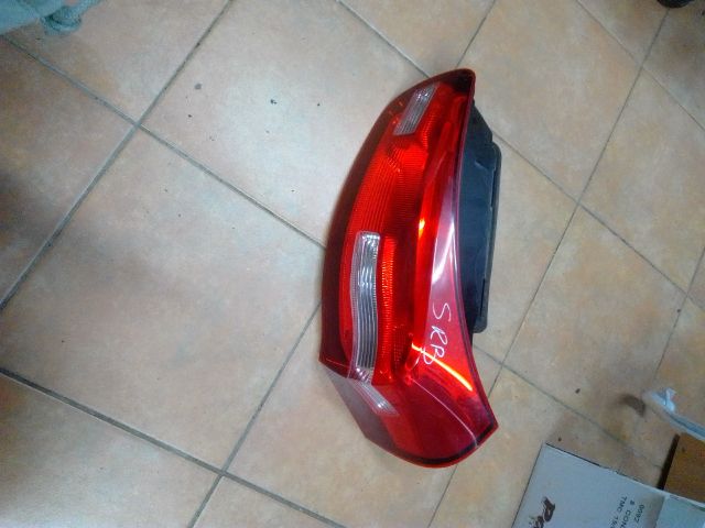 bontott CITROËN C4 PICASSO Jobb Hátsó Lámpa