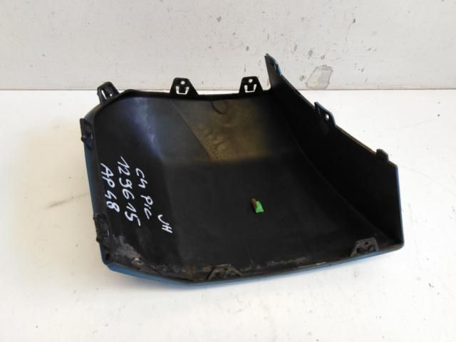 bontott CITROËN C4 PICASSO Jobb hátsó Lökhárító Díszléc