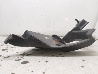 bontott CITROËN C4 PICASSO Jobb hátsó Lökhárító Tartó (Műanyag)