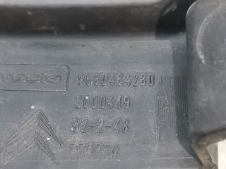 bontott CITROËN C4 PICASSO Jobb hátsó Lökhárító Tartó (Műanyag)