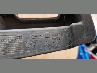 bontott CITROËN C4 PICASSO Jobb hátsó Oldal Lökhárító Tartó (Műanyag)