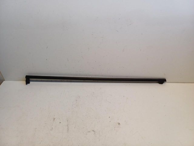 bontott CITROËN C4 PICASSO Jobb hátsó Vízlehúzó Gumicsík